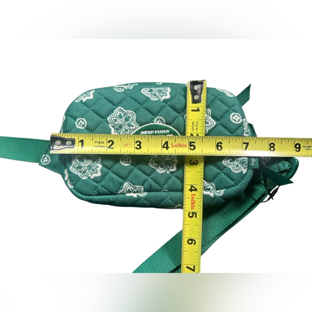 VERA BRADLEY NEW YORK JETS special edition green white belt bag NWT - Picture 4 of 7